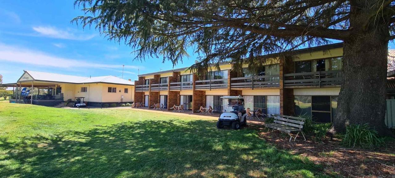 Shepparton Golf Motel Экстерьер фото