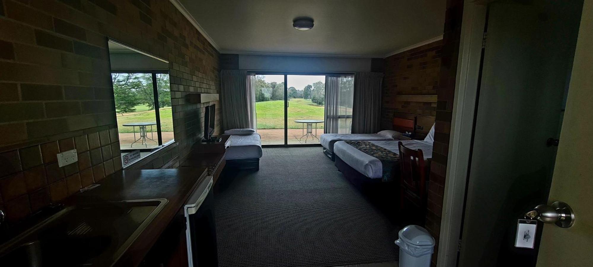 Shepparton Golf Motel Экстерьер фото